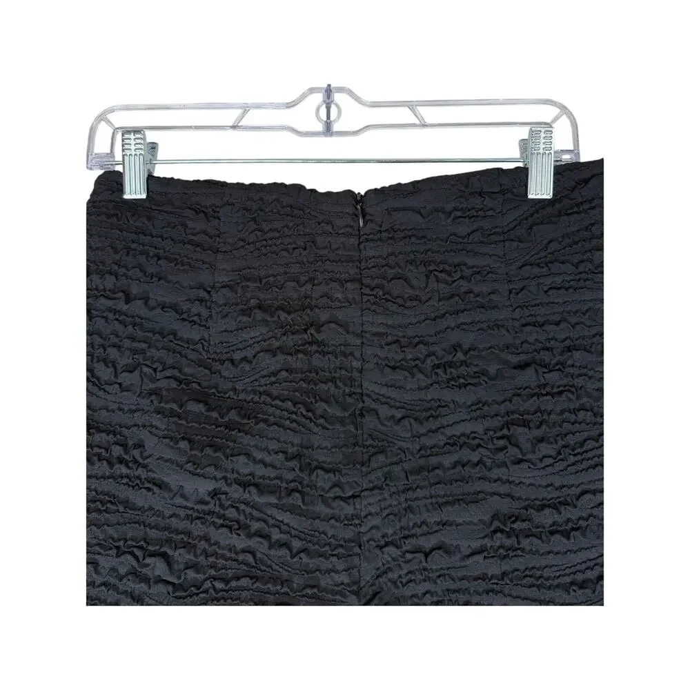 Zara Black Textured Back Zipper‎ Monki Chic Vacation Summer Mini Shorts Size M